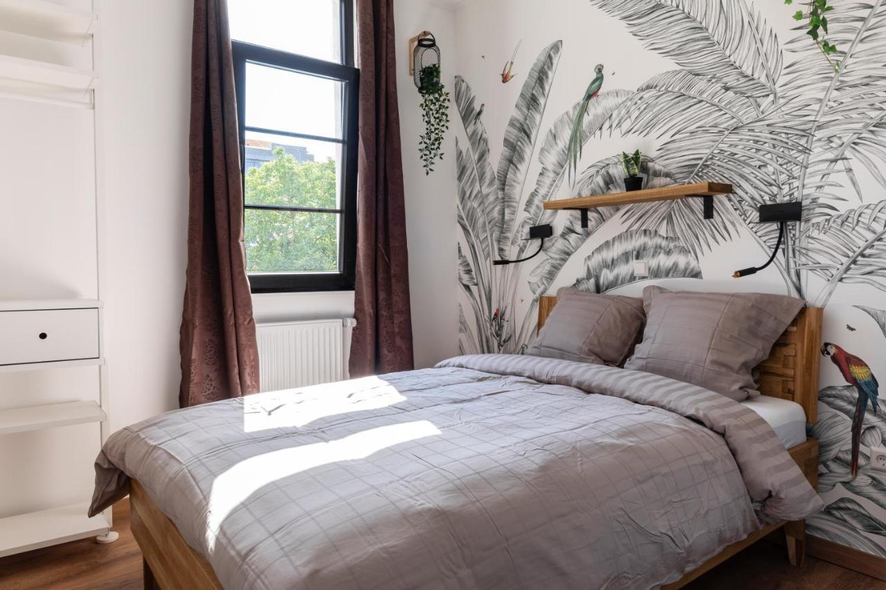 Iqs Rooms - Chambre Double Avec Salle De Bain Luxembourg Ngoại thất bức ảnh