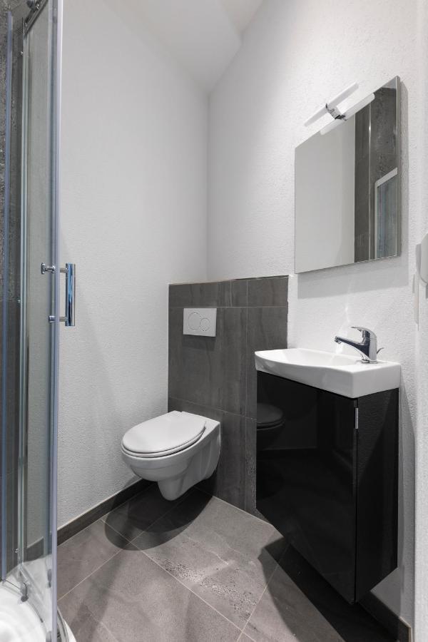Iqs Rooms - Chambre Double Avec Salle De Bain Luxembourg Ngoại thất bức ảnh